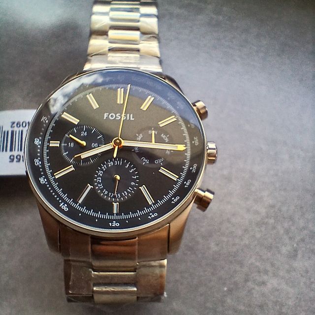 Relógio Fossil Dourado Novo