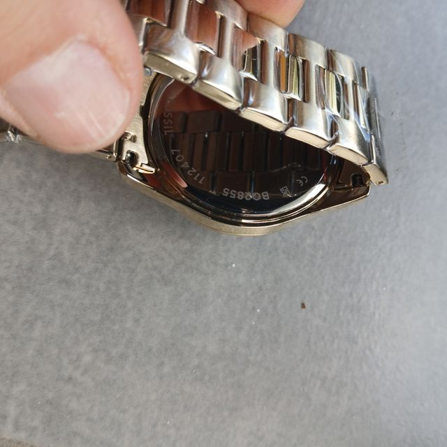 Relógio Fossil Dourado Novo