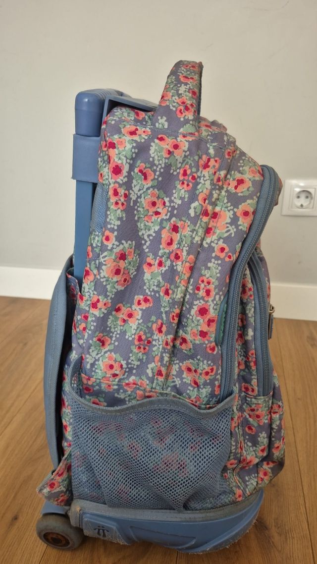 Mochila Totto con ruedas floral