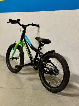 Bici infantil 4-6 años Kross Racer 16” + ruedines