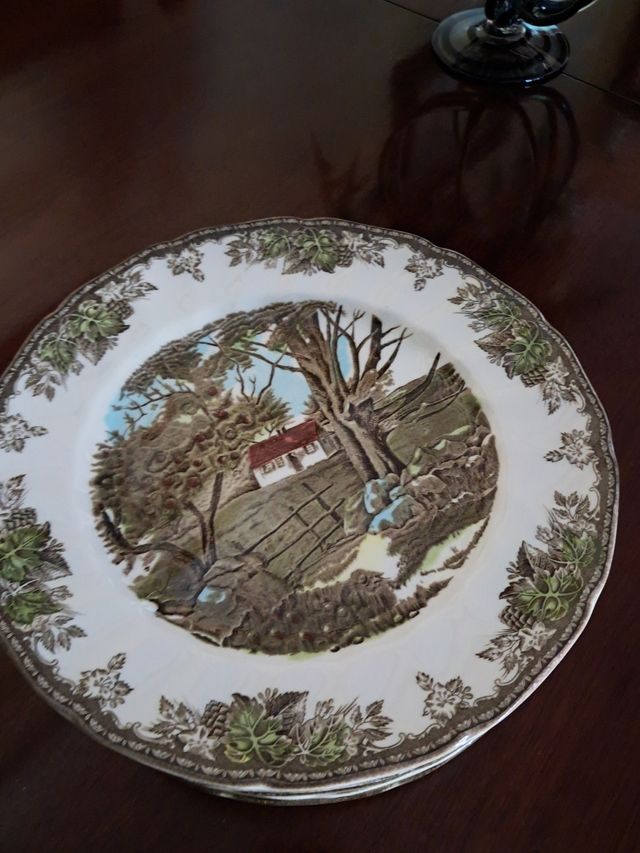 12 Platos Johnson Bros. The Hayfield