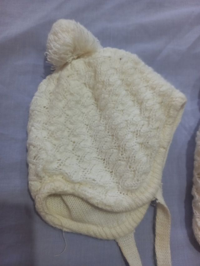 Gorro bebé tejido blanco talla 2