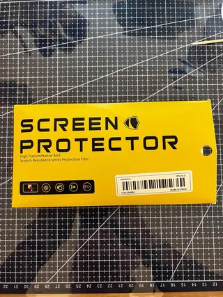 iPhone 11 64GB + 2 pantallas protectoras de gel