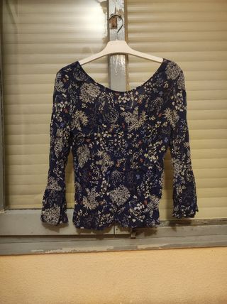Blusa floral azul manga larga