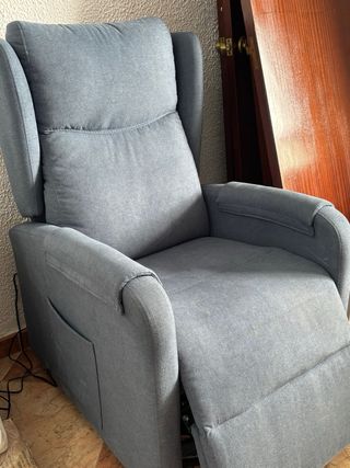 Sillón reclinable azul y gris