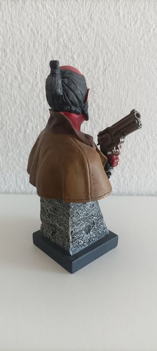 Busto Hellboy Coleccionable