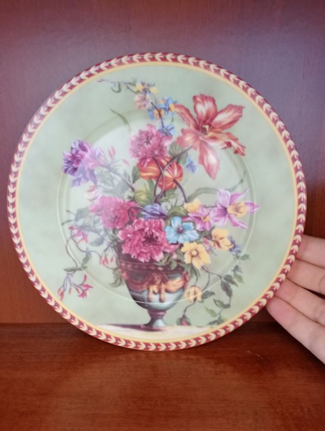 Set 3 piatti decorati con fiori porcellana