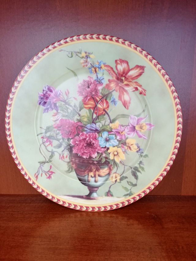 Set 3 piatti decorati con fiori porcellana