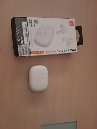 Auriculares Inalámbricos JBL Blancos