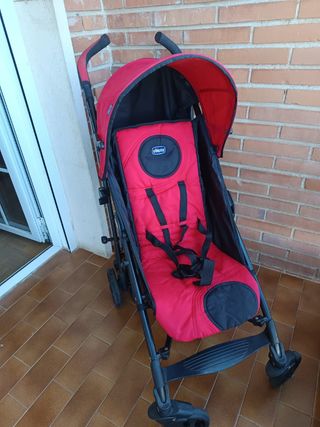 Silla de paseo Chicco roja