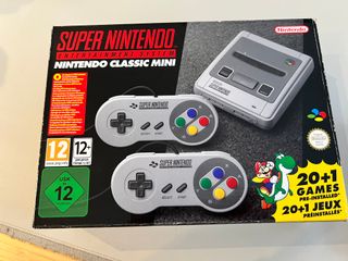Super Nintendo Mini Classic Edition + accesorios