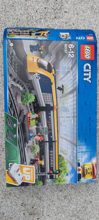 Lego City 60197 Treno completo