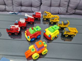 Juguetes de Construcción: Camiones y Coches