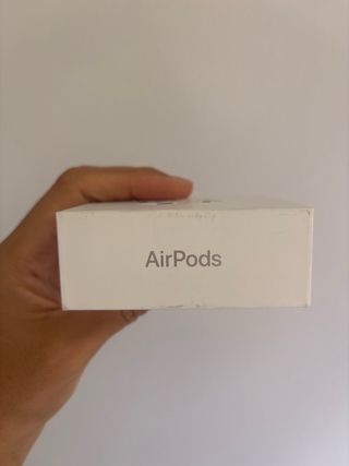 AirPods 4 Blancos CON FACTURA DE MARZO