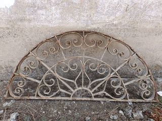 Arco de forja de 1,11m x 0,51m