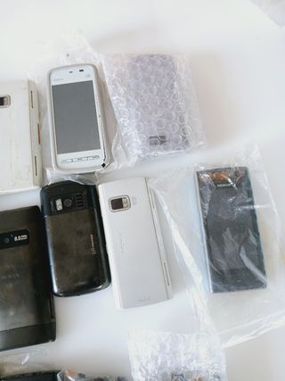 Lotto 20 telefoni Nokia per ricambi