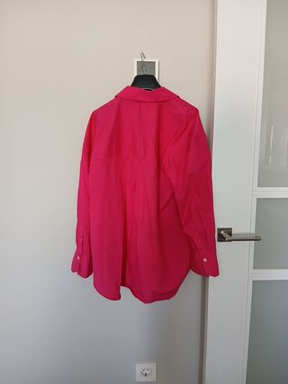 Camisa rosa oversize
