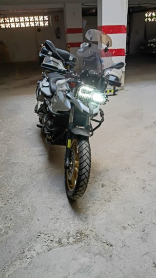BMW F 700 GS 798cc/75 CV