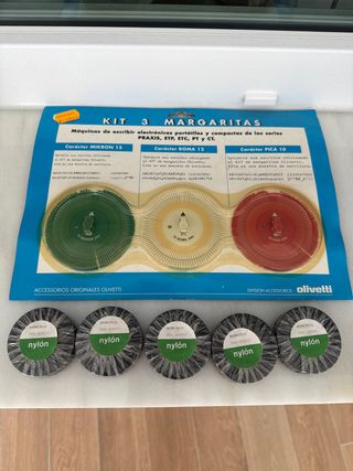 Kit 3 Margaritas Olivetti Máquinas Escribir