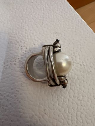 Anillo UNOde50 Perla Plata y Blanco