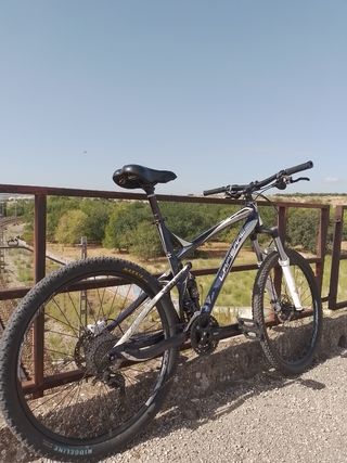 Bicicleta de Montaña Enduro MTB 