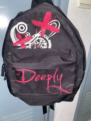 Mochila escolar Negra