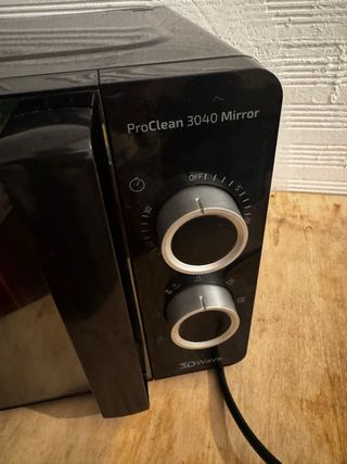 Microondas Cecotec ProClean 3040 AVERIADO