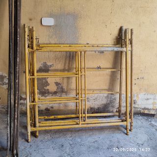 Marcos de andamio 1'50 y crucetas 3'30
