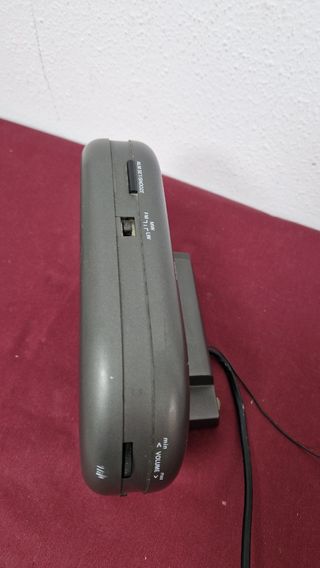 Radio Reloj Digital Roadstar y lámpara de mesa