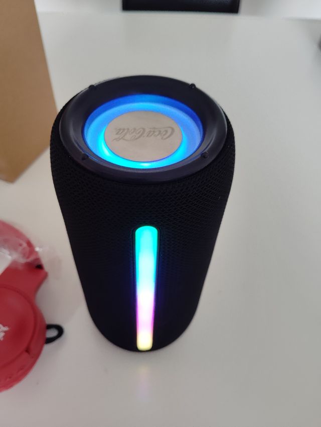 Altavoz y Auriculares Bluetooth Coca Cola
