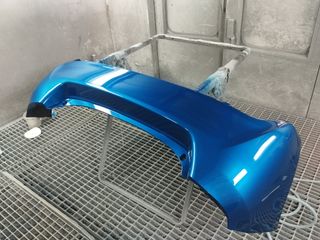 Se ofrece pintor de coches por horas 636447765.