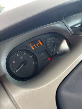 Opel Vivaro 1.9 2006 MIXTA 6 plazas