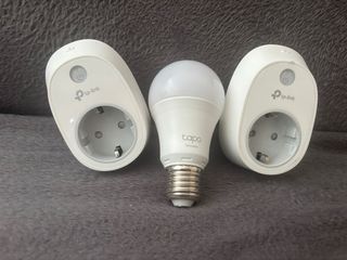 2 Enchufes TP-Link y 1 Bombilla Tapo