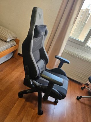 Silla Gaming VALK Gaia Negra y Gris
