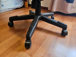 Silla Gaming VALK Gaia Negra y Gris