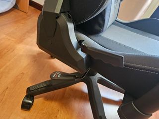 Silla Gaming VALK Gaia Negra y Gris