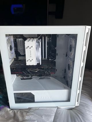 PC Gaming MSI Blanco