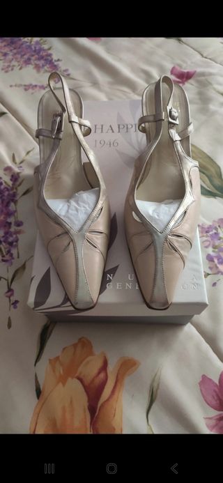 Zapatos de piel sin estrenar