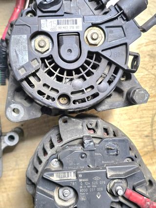 Lote de alternadores.