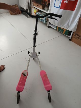 Patinete de 3 ruedas rosa
