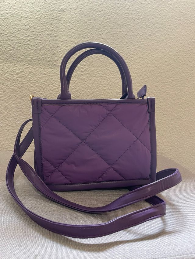 Bolso Morado Acolchado