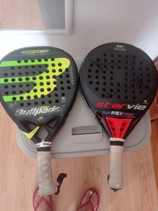 Pala de pádel StarVie y bullpadel 