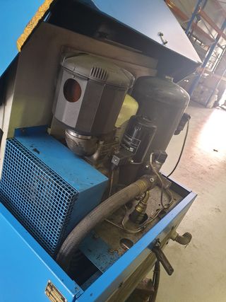 Compresor de tornillo CompAir 10kW