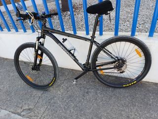 Bicicleta de Montaña Cannondale Negra