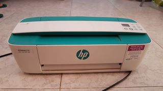 Impresora HP deskjet 3762 Color azul y blanco