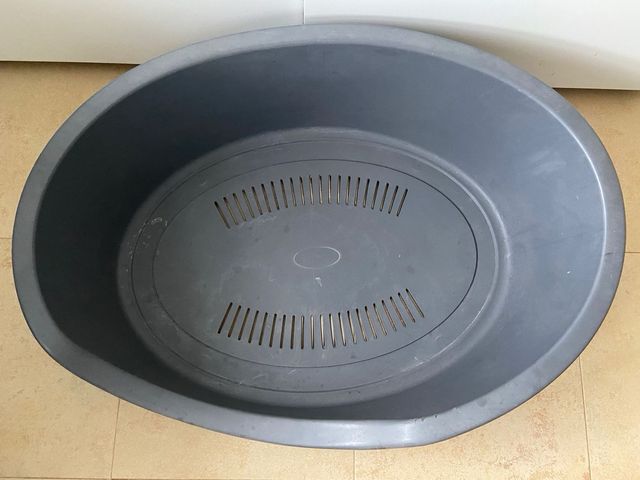 Cama para perro de plástico