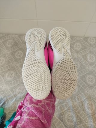 Zapatillas Fútbol Sala Puma Niña Rosa 