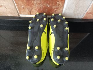 Botas Fútbol Puma Vitoria FG/AG Jr Amarillas