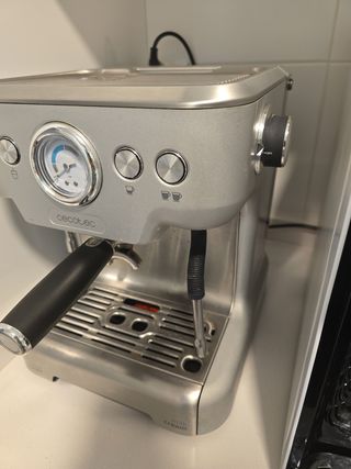 Cafetera Cecotec Expreso Plata