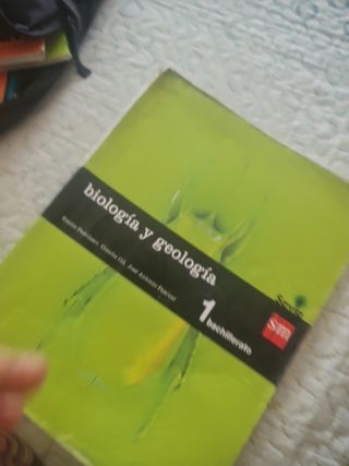 Biología y geología. 1 Bachillerato. Savia (Spa...